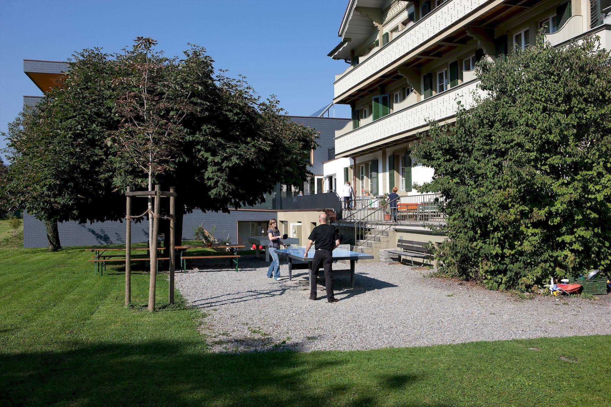 Backpackers Villa Sonnenhof - Hostel Interlaken Exterior photo