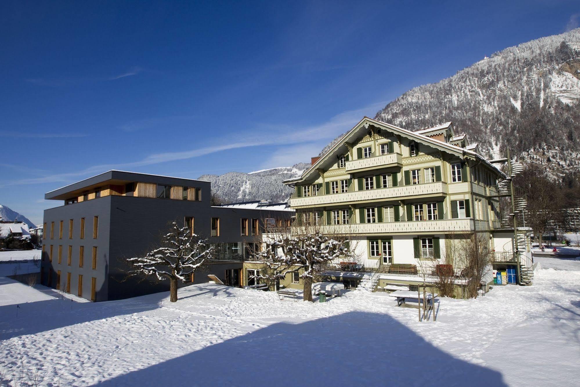 Backpackers Villa Sonnenhof - Hostel Interlaken Exterior photo